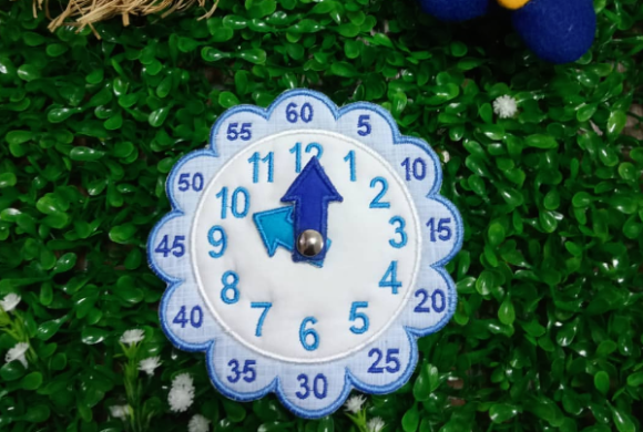 Learning Time Clock: A Hands-On Educational Tool
